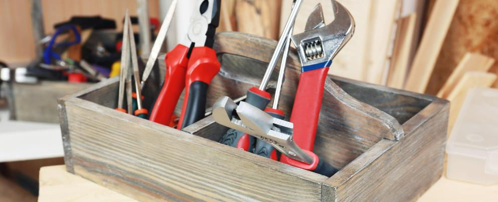 garage door repair tools image