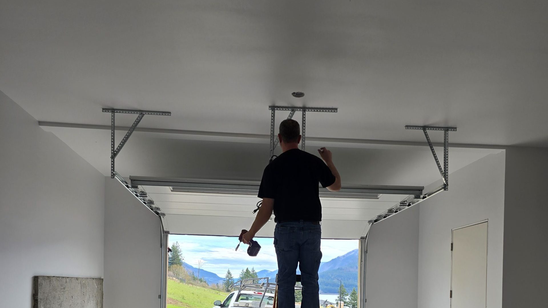 Expert Garage Door Supplier In Vancouver Wa