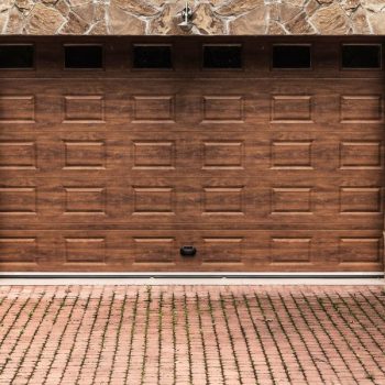 Best Garage Door Supplier Near me East Minnehaha WA