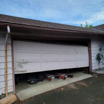 Garage Door Repair Near Me East Minnehaha WA